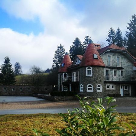 Hotel Gladiaterra Castle Smrecje Zewnętrze zdjęcie