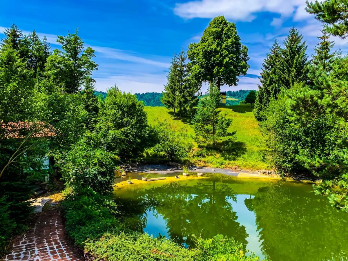 Hotel Gladiaterra Castle Smrecje Zewnętrze zdjęcie